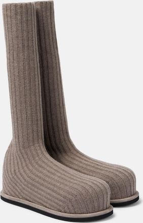 Amina Muaddi Stivali Veneda 95 in maglia a coste