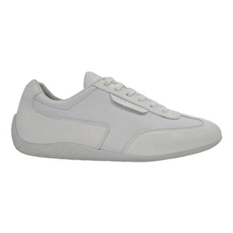 Jack Wills Yosemite su&egrave;de sportschoenen voor dames (Wit)