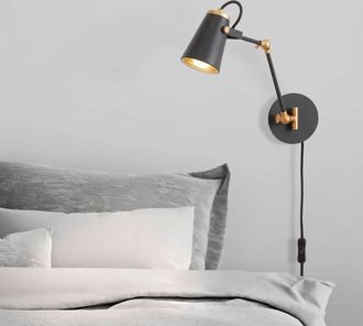 Trio L&aacute;mpara De Pared Con Brazo Ajustable Edward Black Con Interior Dorado Lighting