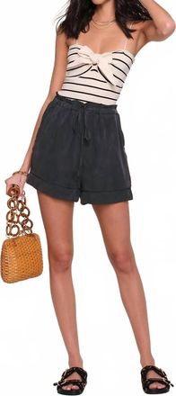 Heartloom Sabine Short In Black