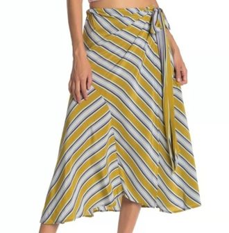Astr Teagan Skirt In Moss Stripe