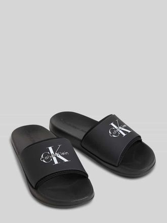 Calvin Klein Badeschuhe mit Logo Print in BLACK, Gr&ouml;&szlig;e 40