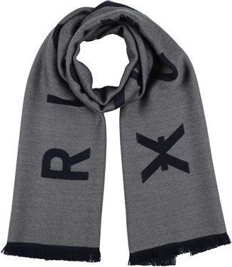 John Richmond COMPLEMENTOS - Bufandas en YOOX.COM