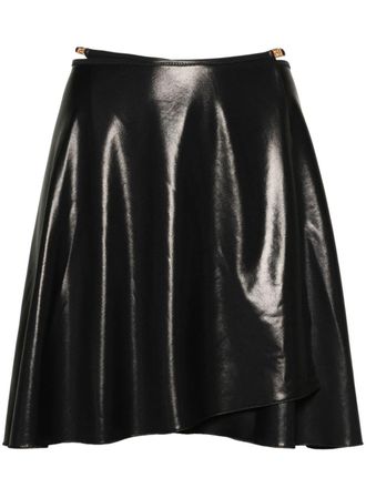 Versace Mini-wikkelrok met lam&eacute;-effect - Zwart