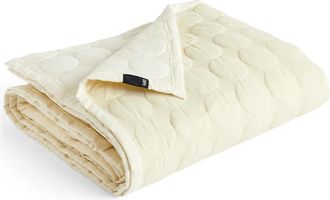 HAY Mega Dot Tagesdecke, 195 x 245 cm, ivory