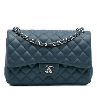 Chanel Tweedehands Jumbo Classic Lamsleer Dubbele Flap