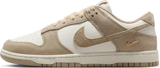 Nike Womens Dunk Low Suede Shoes in White | IO4244-101