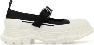 Alexander McQueen Tweekleurige Leren Ballerina Veterschoenen - Dames - Ballerinas - Veelkleurig - 40 EU - Leer - Schoenen