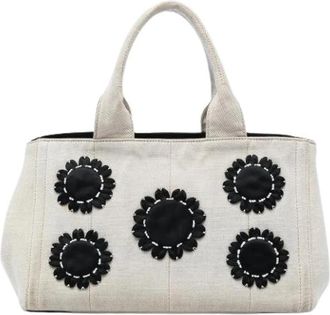 Prada Pre-owned Satin Floral Tote - Dames - Vintage Shopper - Beige - ONE Size - Satijn - Vintage