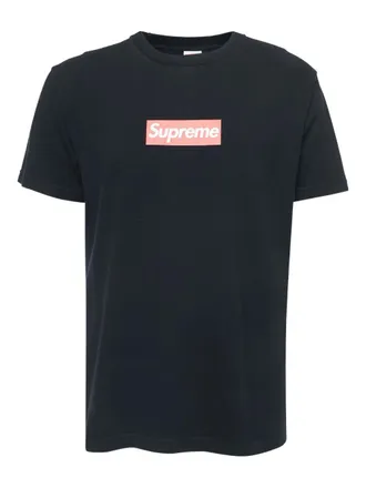 SUPREME: Black T-Shirts now up to −42% | Stylight