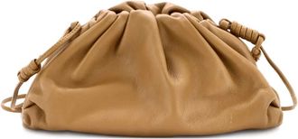 Bottega Veneta The Pouch Leather Mini crossbody bag - Bruin