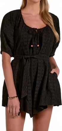 Elan Eyelet Scoop Neck Romper In Black