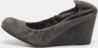 Stuart Weitzman Dark Grey Suede Scrunch Wedge Pumps