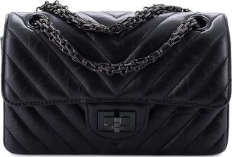 Chanel So Black Reissue 2.55 Flap Bag Chevron Aged Calfskin Mini crossbody bag - Zwart