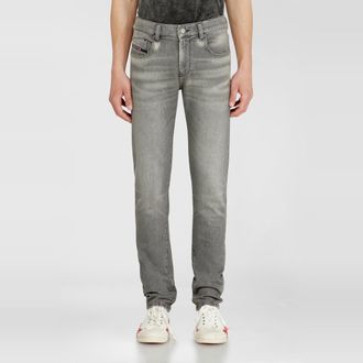 Diesel Slim Jeans Regular Waist 2019 D-Strukt, Light grey, Zip fly