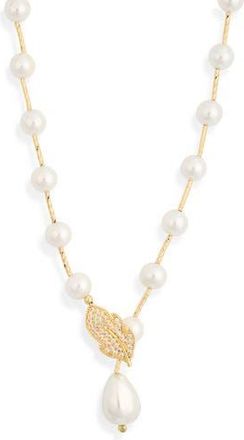 Eye Candy Los Angeles Sabrina Crystal & Faux Pearl Necklace in Gold at Nordstrom Rack