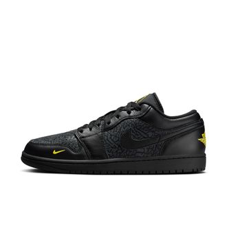 Nike Jordan Mens Air Jordan 1 Low SE Shoes in Black | IM6568-010