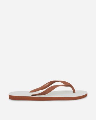 Havaianas Women s Tradi 2.0 Flip Flops Rust