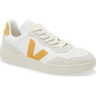 Veja V-90 Leather Sneaker in White Safran at Nordstrom, Size 37.5