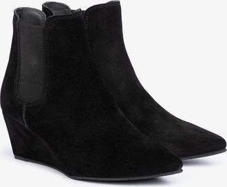 Pedro Garcia Black suede wedge boot with serrated sole | olie | Fall winter 26 |