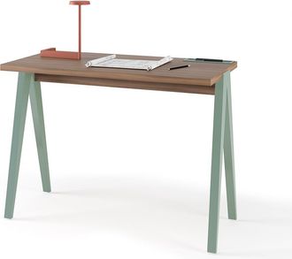 HERDASA Escritorio 629 De La Colecci&oacute;n Comp&aacute;s Nogal De Melamina Y Patas De Haya Verde, De Herdasa
