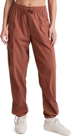 Beyond Yoga Peak Pants in Opulent Auburn at Nordstrom, Size X-Small