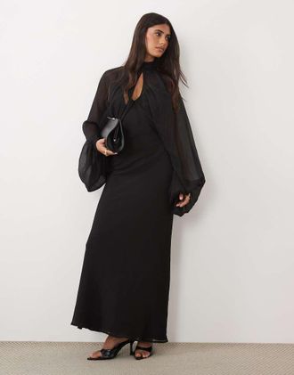 Asos vestito maxi nero con apertura a goccia, maniche a blouson e canottiera sottostante con taglio sbieco-Marrone