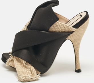 N&deg;21 N&ordm;21 Beige/black Canvas And Satin Raso Knot Mules