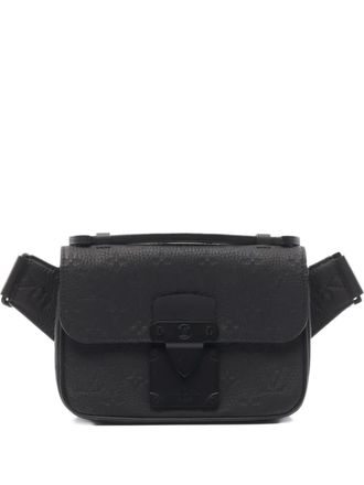 Louis Vuitton 2021 S Lock Messenger shoulder bag - women - Calf Leather - One Size - Black