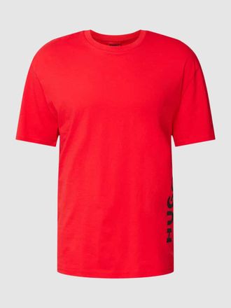 HUGO BOSS Relaxed Fit T-Shirt mit Label-Print in Rot, Größe L