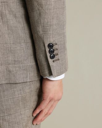 CHARLES TYRWHITT Pure Linen Checkered Jacket - Mocha Size 36S by Charles Tyrwhitt