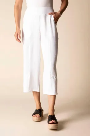 Habitat Destination Unknown Crop Pants In White