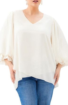 Karen Kane Crossover Hem Asymmetric Top in Cream at Nordstrom, Size 1 X