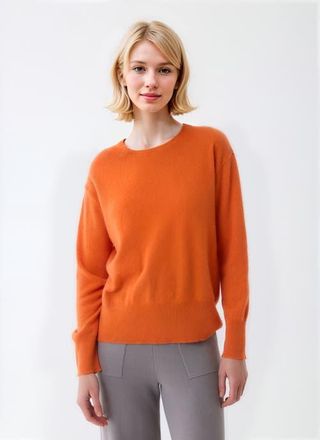 Majestic Filatures Cashmere Seamless Long Sleeve Crewneck in Sanguine at Nordstrom, Size 1