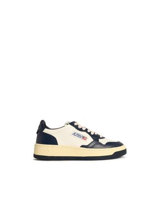 Autry Medalist Low White And Blue Lear Sneakers