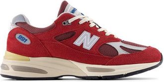 New Balance Unisexo Made in UK 991V2 Vintage Sports en Rojo/Gris, Gamuza/Malla, Talla 42.5