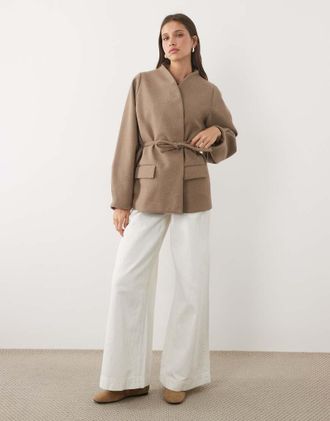 Threadbare Blazer senza colletto color cuoio in lana sintetica con cintura-Marrone