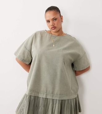 Asos Curve ASOS DESIGN Curve - Vestito T-shirt corto ibrido verde oliva slavato-Multi
