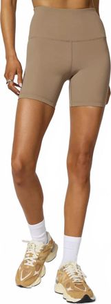 MPG Sport Womens Sculpt Short In Caribou