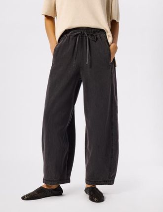Whistles Casual Denim Barrel Trouser in Washblack at Nordstrom, Size 10