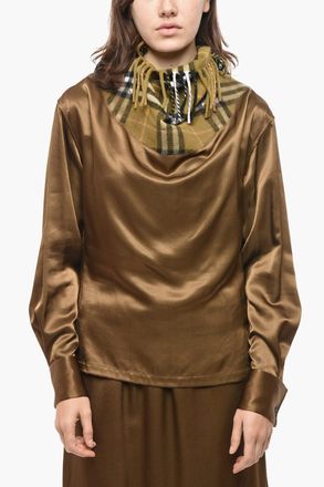 Burberry Blusa in Satin con Dettaglio Scarf Motivo Tartan Burberry