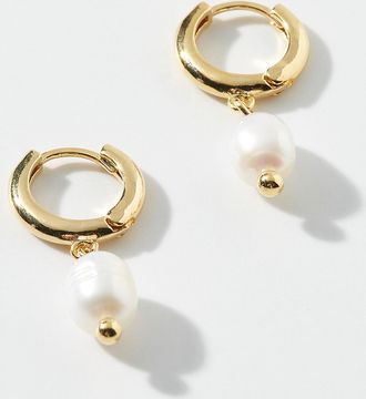 Simons Womens Small pearl earrings