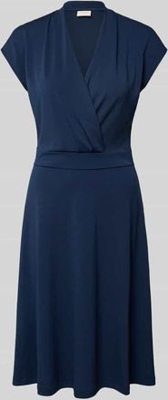 Freequent Knielanges Kleid mit V-Ausschnitt Modell Yrsa in Dunkelblau, Gr&ouml;&szlig;e XXL