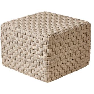 Beliani Pouf da esterno intrecciato a mano Ottoman in materiale sintetico Accessori da giardino 50 x 50 cm Tortora Nalli
