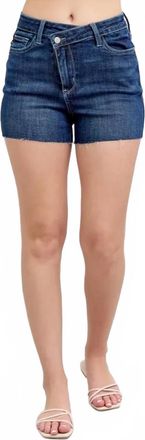 Judy Blue Criss-Cross Crush Shorts In Dark Denim