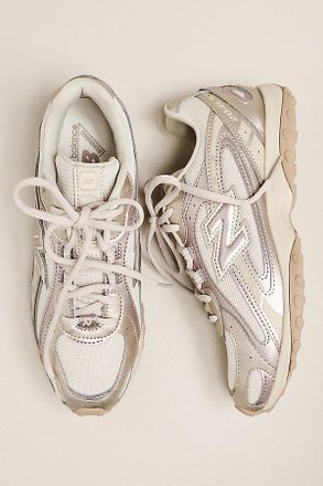 New Balance 204L Sneakers