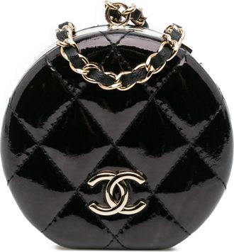 Chanel Pre-owned Womens Quilted Round Crossbody - Black Leather - One Size