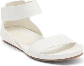 Pedro Garcia Jalila Sandal in White Cervo at Nordstrom Rack, Size 8Us / 38Eu