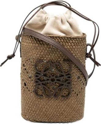 Loewe Pre-owned Bucket Bags, female, Green, Size: ONE SIZE Pre-owned Raffia Shoulder Bag