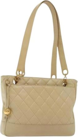 Chanel Pre-owned Shoulder Bags, female, Beige, Size: ONE SIZE Pre-owned Leather chanel-bags